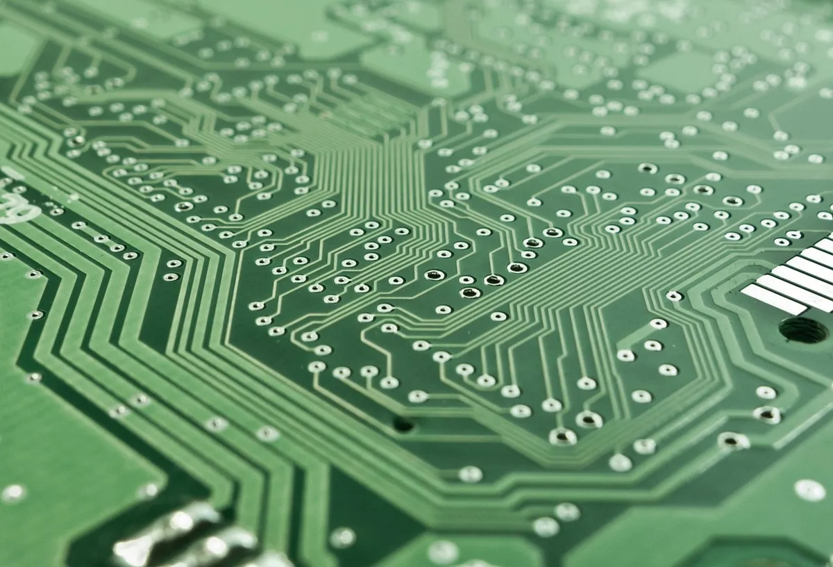 board, electronics, computer, electrical engineering, current, printed circuit board, data, cpu, circuits, chip, technology, control center, solder joint, riser